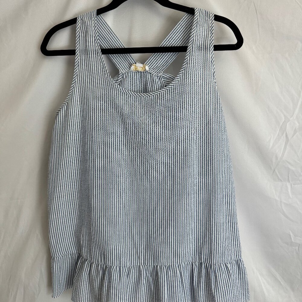 Charming Charlie Ruffle hem bow Top M